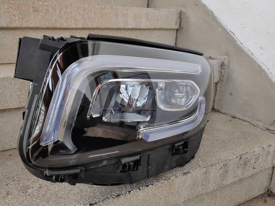 Фар Mercedes GLB 247 LED ляв / Фар Мерцедес ГЛБ 247 Оригинален
