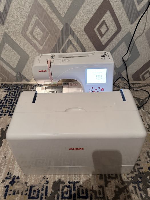 Вышивальная  машина