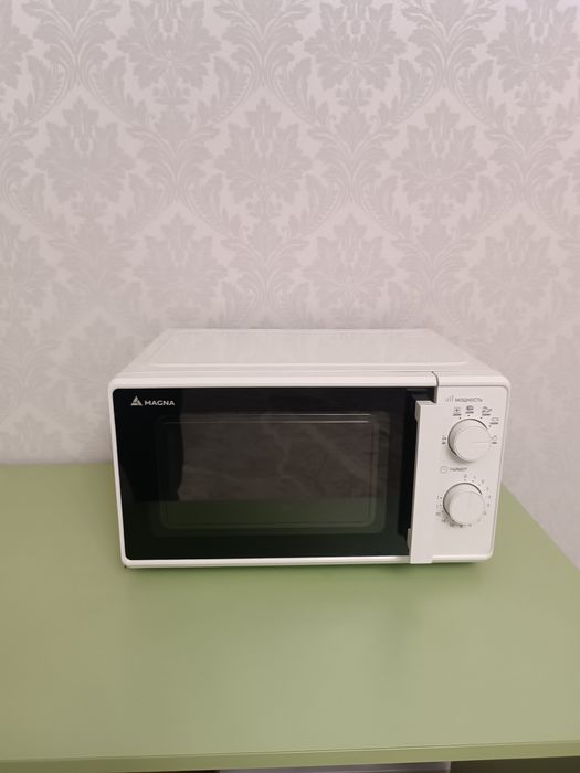 Микроволновка MAGNA