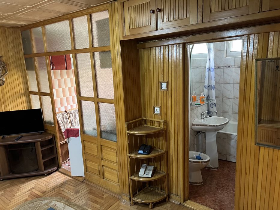 Inchiriez apartament 2 camere ultracentral