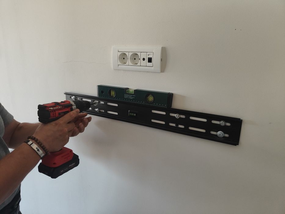 Montaj Electrocasnice - TV, Mașina de spălat rufe/vase, hota, frigider