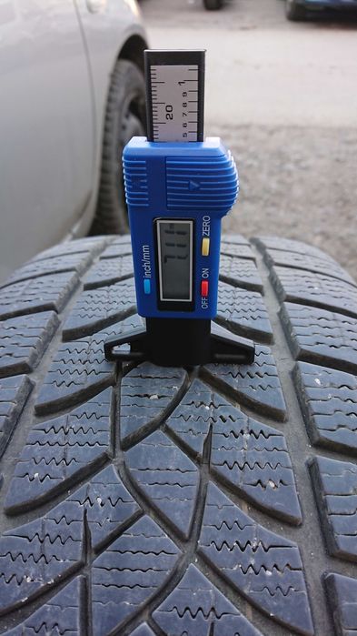 4бр. зимни гуми 235 55 18 Goodyear Ultra Grip GEN-1