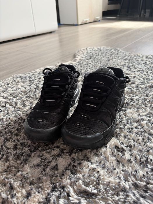 Air max plus negru