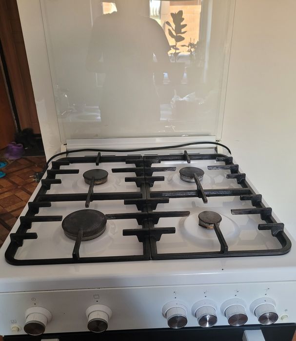 Продам газ.плиту.