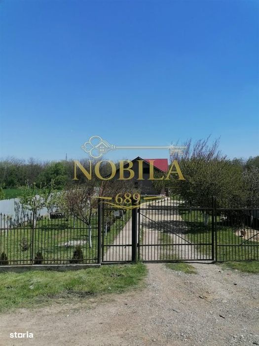SUPER PRET  Casa P+ E  cu teren 1600 mp  de vanzare  Calea Bacaului