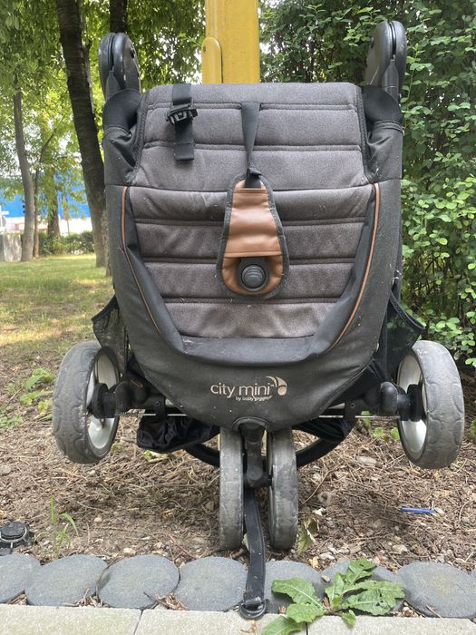 Carucior city mini in perfecta stare