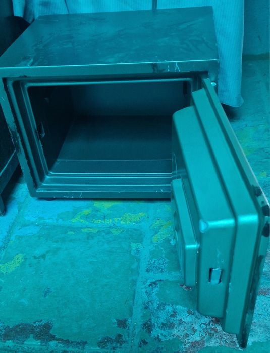 Огнеупорный сейф Safeguard