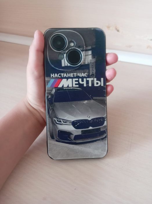 Продам телефон в среднем состояние