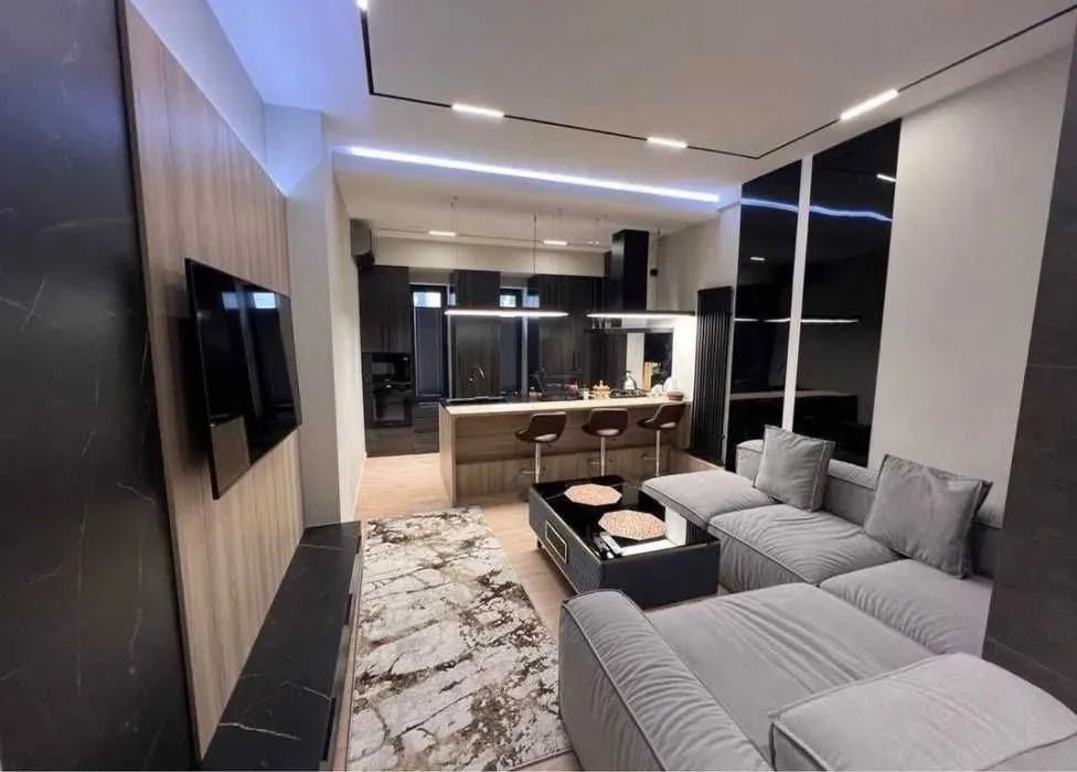 Сдается Новая 2-ком квартира с мебелью в ЖК "Akay City".