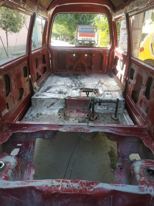 Дамас кузов сотилади