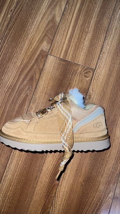 UGG.Популярные уги-кроссовки