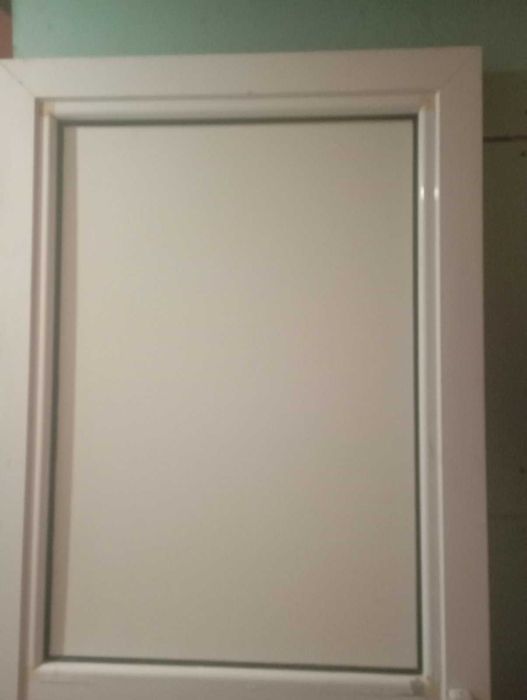 Продавам алуминиева врата