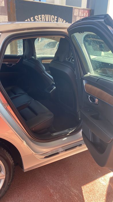 Volvo S90 D4 Inscription 2020 sau schimb