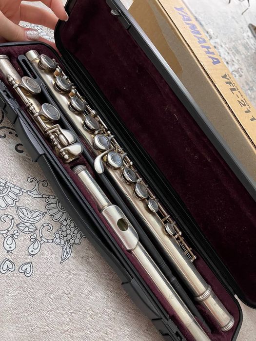 Флейта F 211  YAMAHA