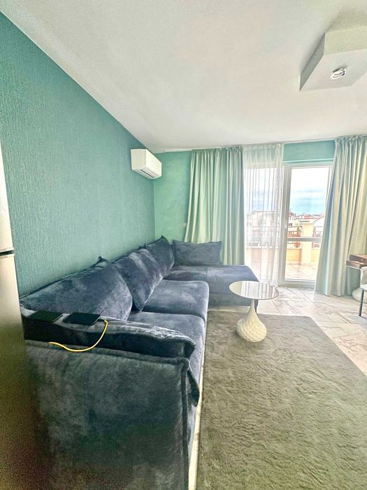 Продава се Тристаен апартамент в Несебър - 85 кв.м за 1883 €/кв.м - Снимка #2