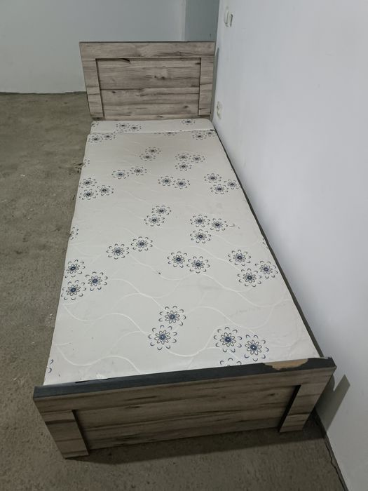 Спальный кровать без матрас