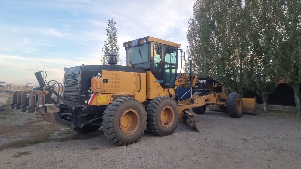 Продам Автогрейдер сани 2021