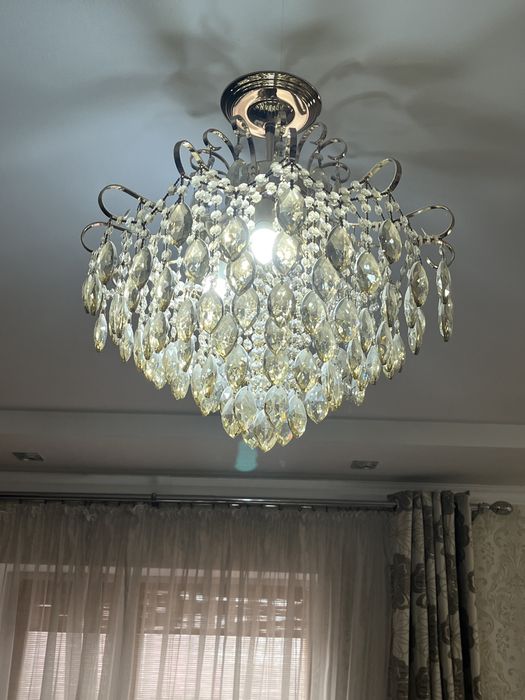 Люстры цена договорная