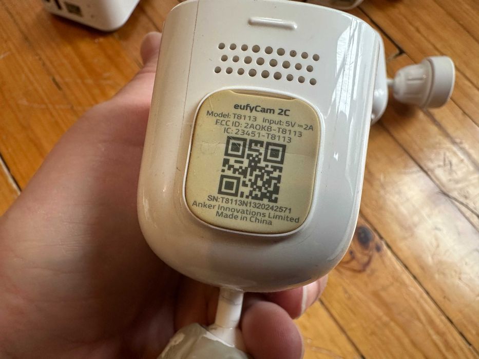 Система за видео наблюдение с Eufy HomeBase 2 и EufyCam2C