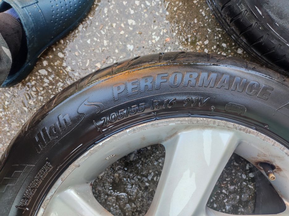 Джанти с гуми за Мазда 6