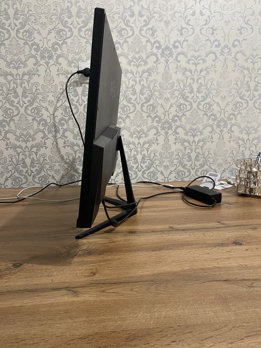 monitor 2k pixel 27"