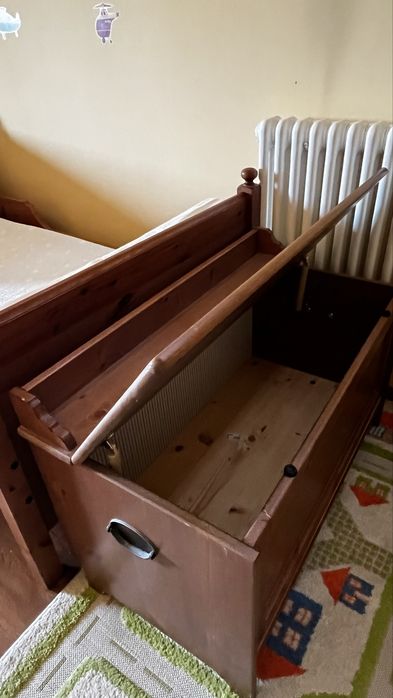 Mobilier Ikea  Leskvik  camera copil