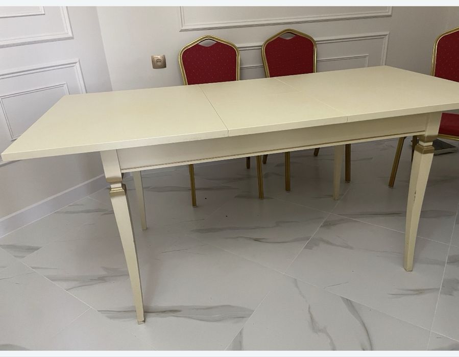 Стол , можно со стульями