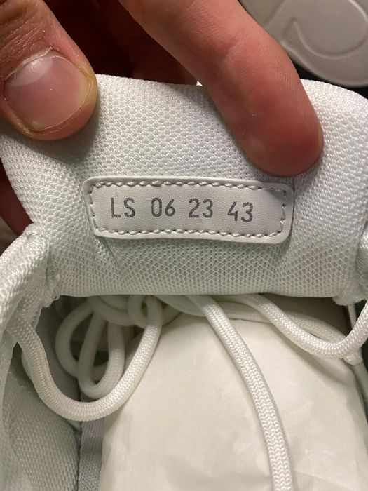 Dior B30 Plain White