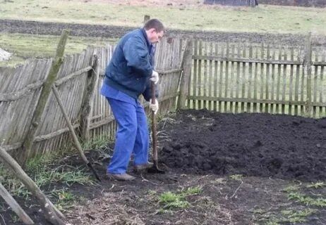 Копка огородов,уборка територий