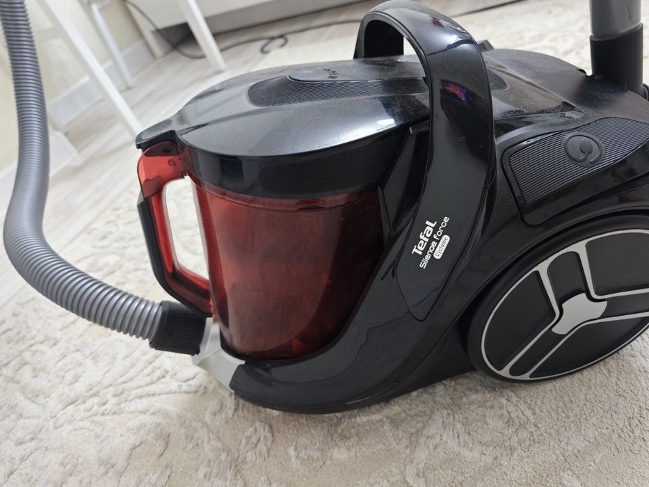 Продам пылесос Tefal, в хорошем состоянии