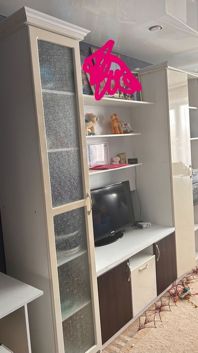 Горка, Стенка в зал