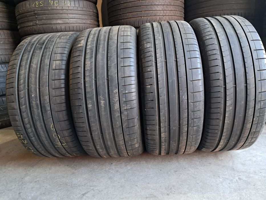 Anvelope second vara 285 35 R23/325 30 R23 Pirelli Lamborghini Urus