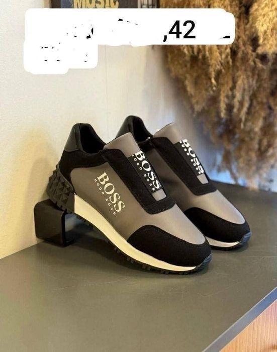 Adidași de bărbat