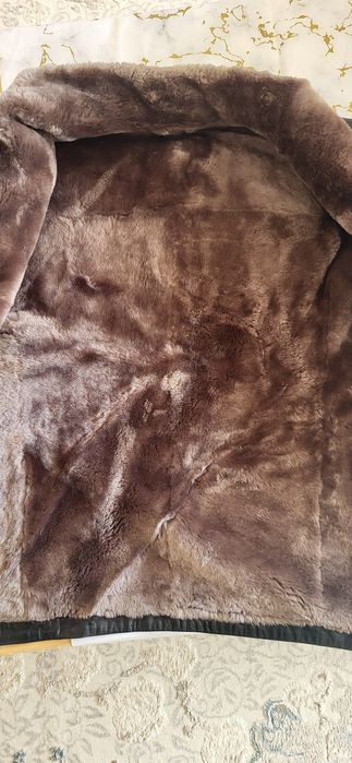 Продам мужскую дубленку