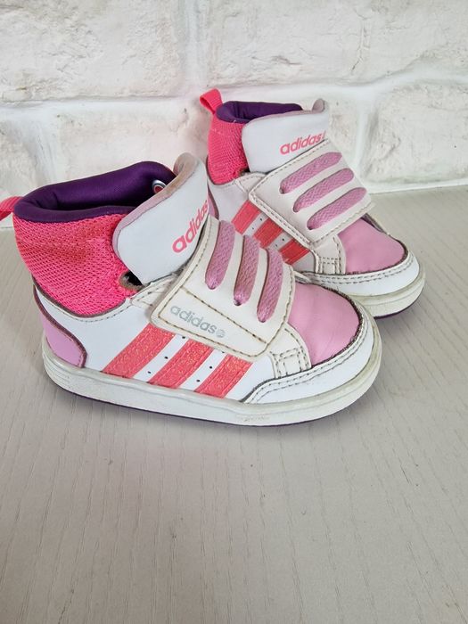 Обувки за малка госпожица