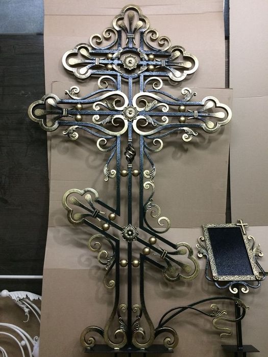 Ритуальные ограды и кресты