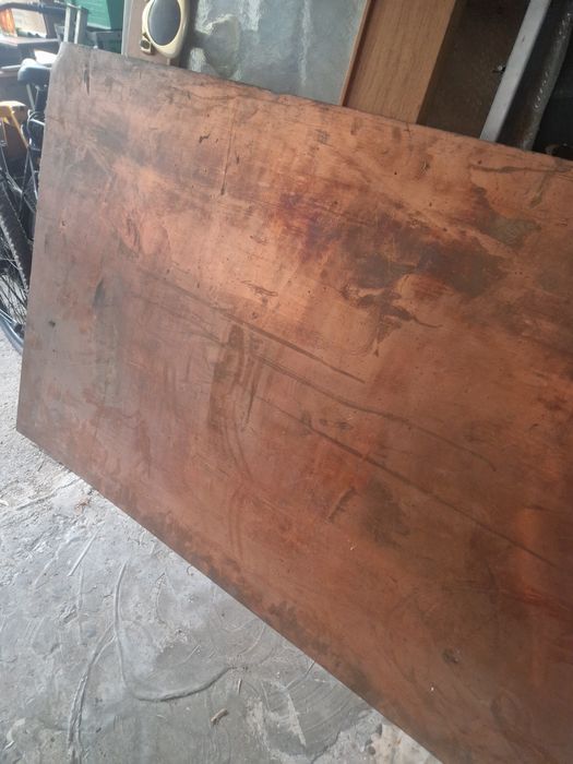 Vand 2 buc tablă de 3000x1500x1,5 si tablă decapată la fășii de 3m,2m,