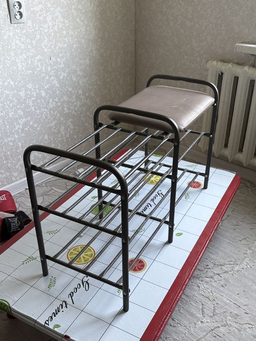 Полки для обуви с сидением