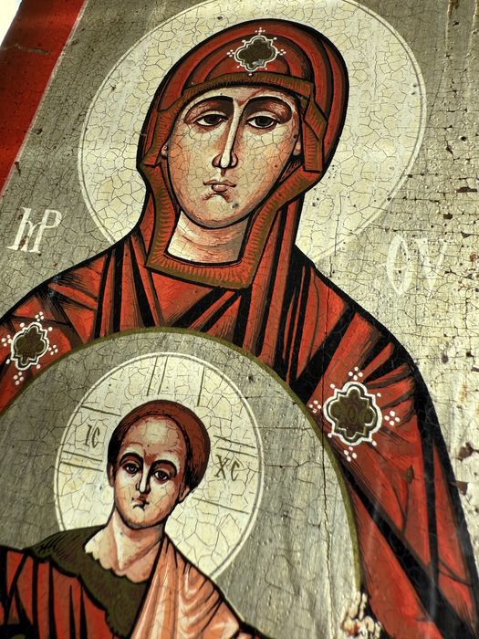 Icoana ortodoxa veche pictata