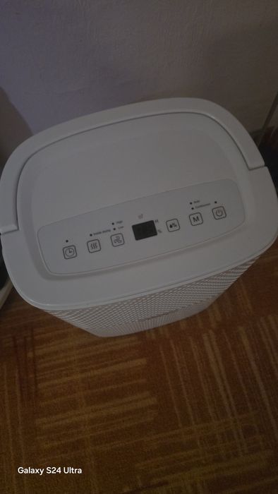 Обезвлажнител Haier