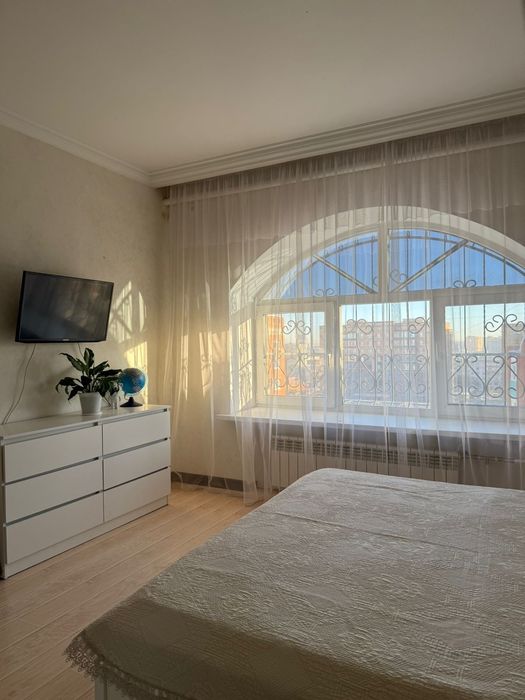 Продам 2-х комн. квартиру в Альтаире