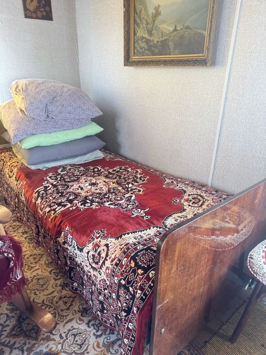 Отдам даром кровати