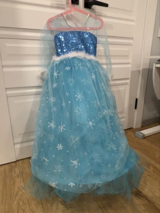 Новогоднее платье Эльзы