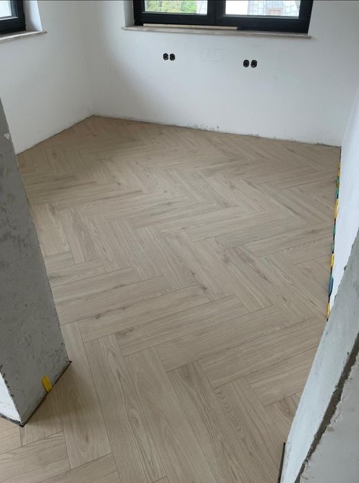 Finisaje interioare si exterioare,renovari!Glet,tinci,rigips,vopsit
