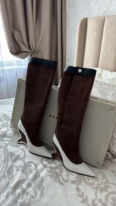 Сапоги Marni.