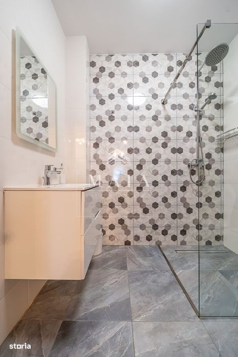 Apartament 3 camere, 2 bai, parcare, Ansamblul Neppendorf-Turnisor
