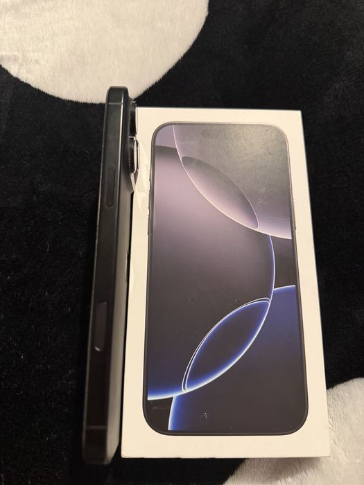 iPhone 16 Pro Max 512gb Titanium Black