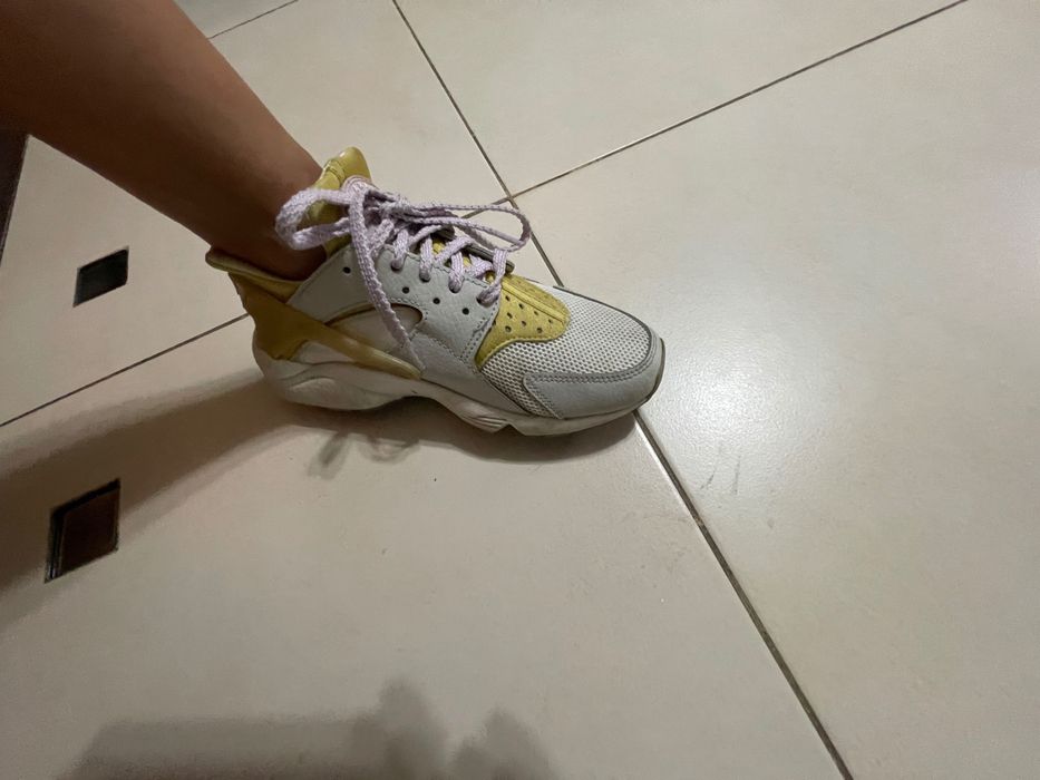 Adidași Nike mărime 38