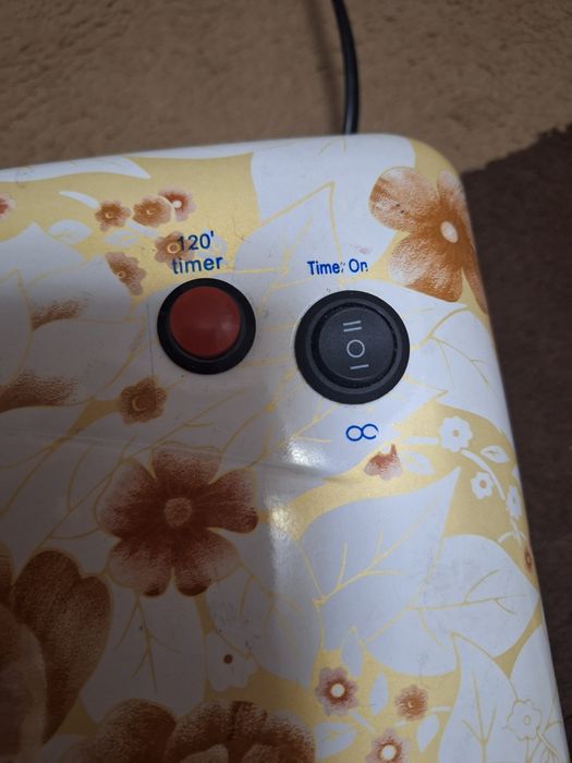 LED-лампа для ногтей