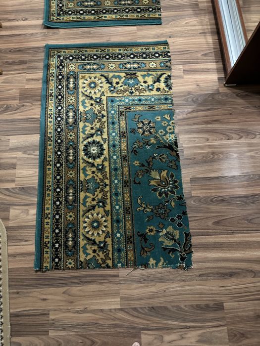 Продам ковер шерстяной